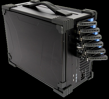 A97M6 17”七槽硬盘抽拉盒便携机